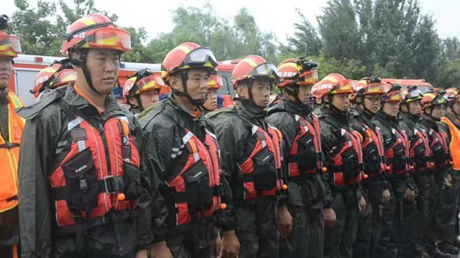 抚顺熟悉水域救援方法、舟艇操作的488名消防员全部停止休假 进入二级战备状态